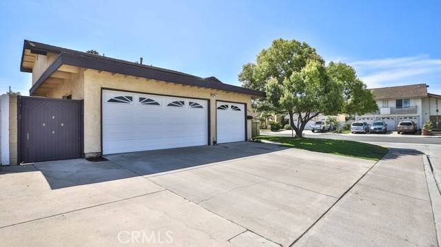 16712 Mount Allyson Circle, Fountain Valley, CA 92708