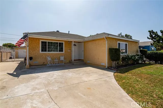 Pico Rivera, CA 90660,7616 Bollenbacher Drive