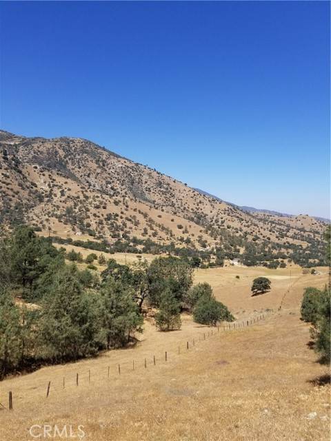 Golden Hills, CA 93561,22215009 Woodford-Tehachapi