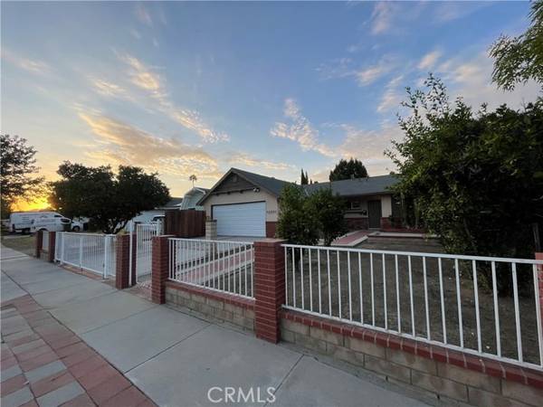 22501 Haynes Street, West Hills, CA 91307