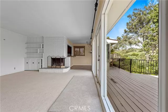 Corona Del Mar, CA 92625,524 Seaward Road