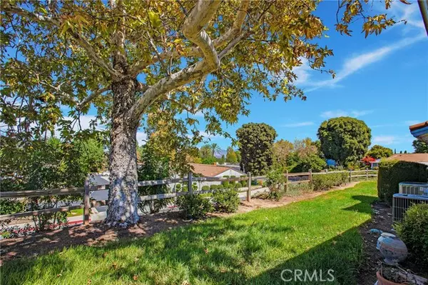 3201 Via Buena Vista #B, Laguna Woods, CA 92637