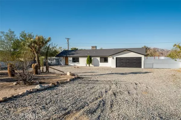 Joshua Tree, CA 92252,60468 Latham Trail