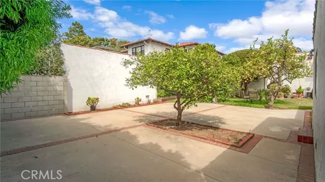 724 Euclid Street, Santa Monica, CA 90402