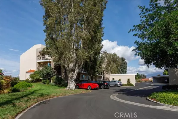 Laguna Woods, CA 92637,3371 PUNTA ALTA #3D