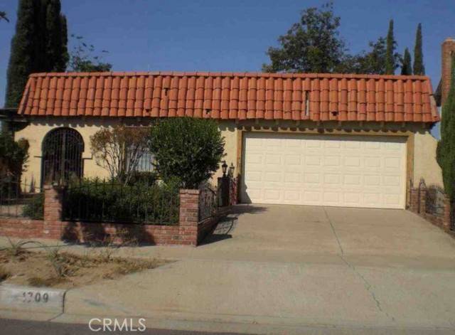 1709 N Holbrook Street, Anaheim, CA 92807