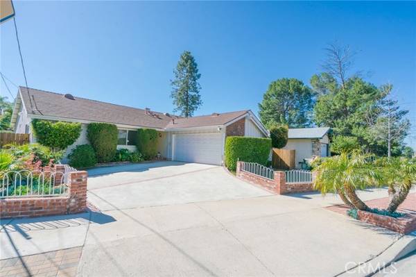 8118 Ellenbogen Street, Sunland, CA 91040