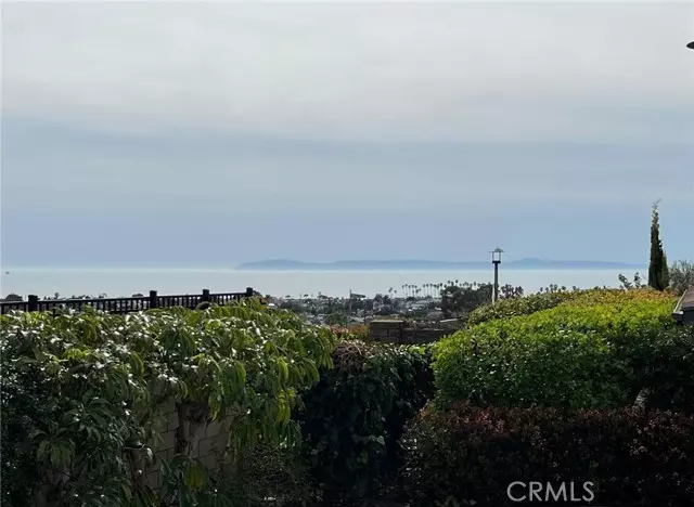 Corona Del Mar, CA 92625,8 FATHOM