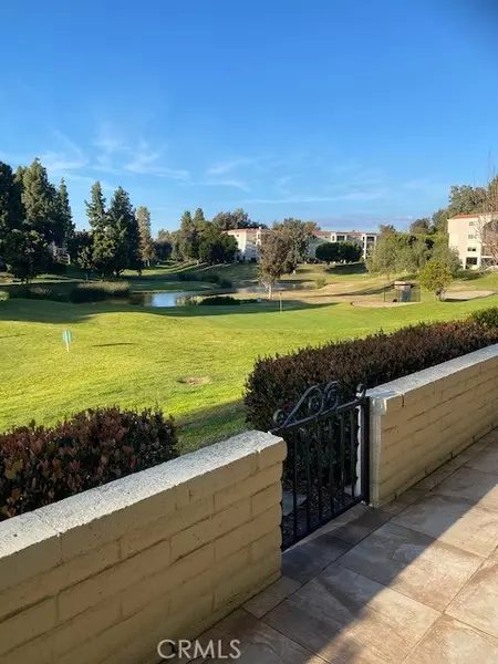 5487 Paseo Del Lago #B, Laguna Woods, CA 92637