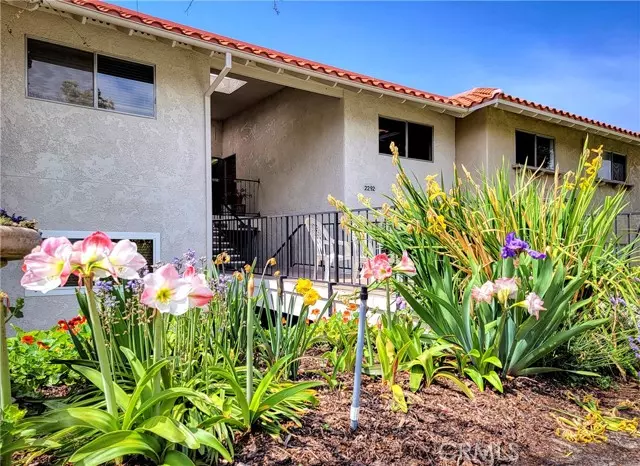 2292 VIA PUERTA #O, Laguna Woods, CA 92637