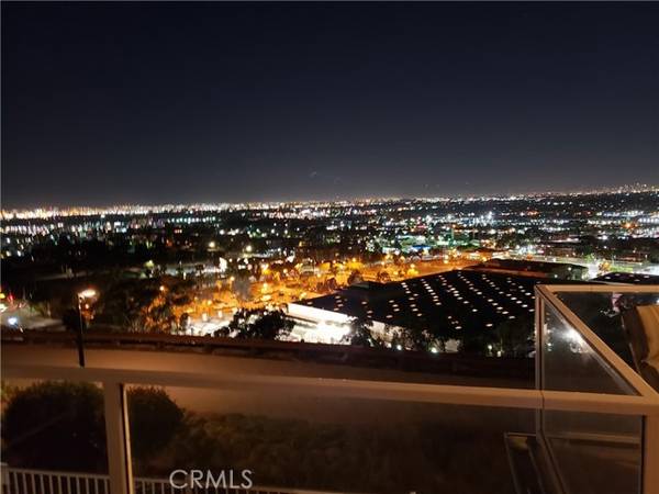 Signal Hill, CA 90755,2239 Starlight Lane