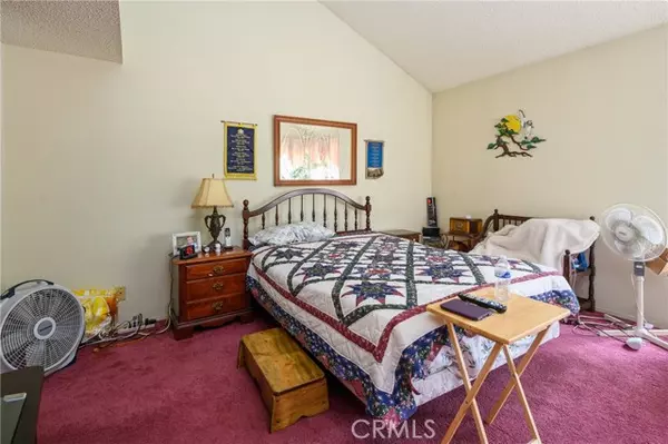 Signal Hill, CA 90755,2512 E Willow Street #208