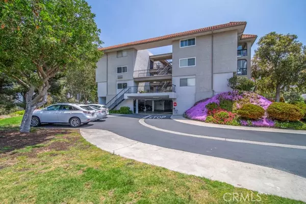 Laguna Woods, CA 92637,5370 Punta Alta #1A