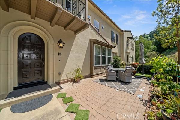 Diamond Bar, CA 91765,933 TERRACE LN W #8