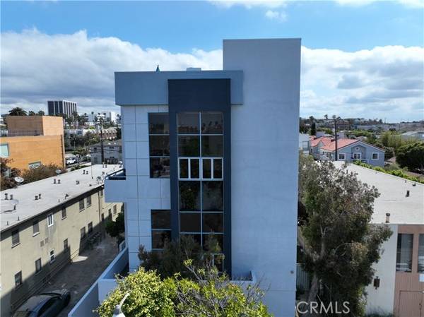 1511 16th Street #301, Santa Monica, CA 90404