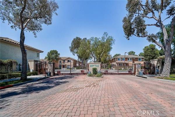 Harbor City, CA 90710,1041 Harbor Village Drive #B