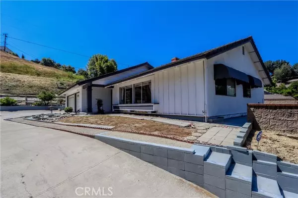 2332 Sarandi Grande Drive, Hacienda Heights, CA 91745