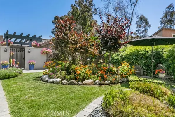 Lake Forest, CA 92630,22512 Hummingbird Lane