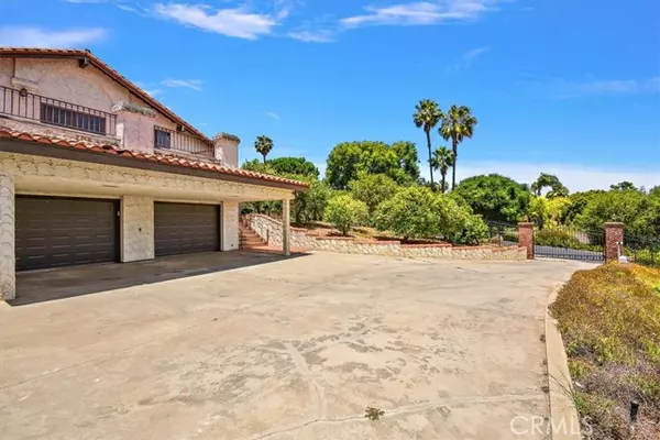 Fallbrook, CA 92028,436 Rancho Camino