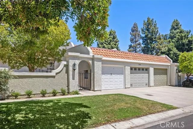 5506 Paseo Del Lago W #P, Laguna Woods, CA 92637