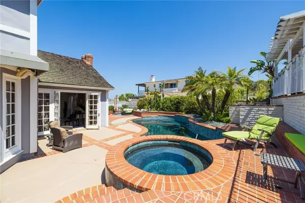 Newport Beach, CA 92660,10 Narbonne