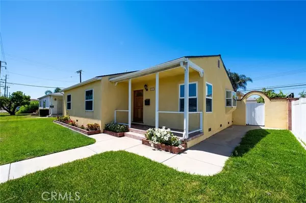 7801 Mcfadden Avenue, Midway City, CA 92655