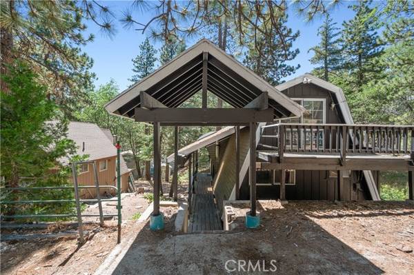 Arrowbear, CA 92382,2404 Oak Drive