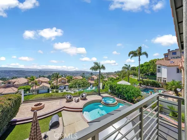 Laguna Niguel, CA 92677,29682 Seriana