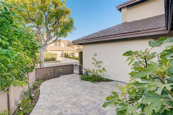 Anaheim Hills, CA 92807,6275 E Twin Peak Circle