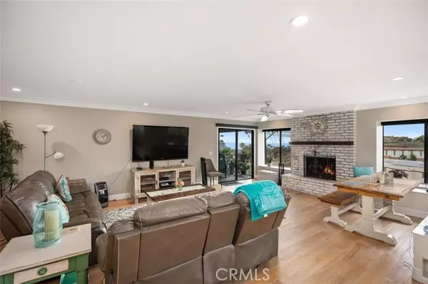 San Clemente, CA 92672,142 Avenida Presidio #7