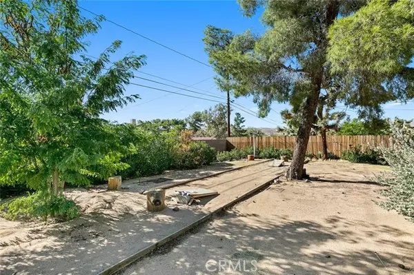 Yucca Valley, CA 92284,7104 La Habra Avenue