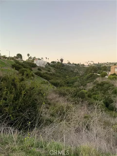 San Clemente, CA 92672,126 N LA ESPERANZA