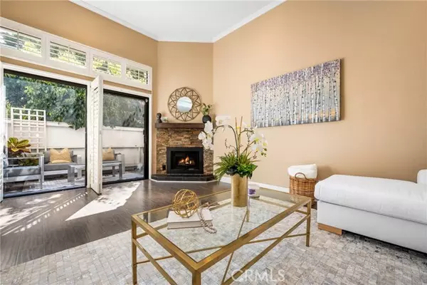 15239 Magnolia Boulevard #C, Sherman Oaks, CA 91403