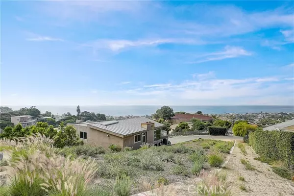 Laguna Beach, CA 92651,1151 Summit