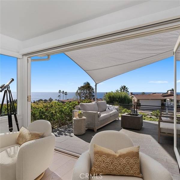 30812 Driftwood Drive, Laguna Beach, CA 92651