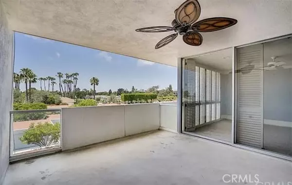 Corona Del Mar, CA 92625,781 Avocado Avenue #303