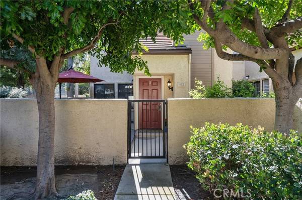 2206 Birch Glen Avenue #83, Simi Valley, CA 93063