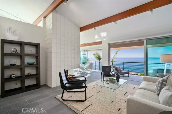 Laguna Beach, CA 92651,138 Sunset Terrace