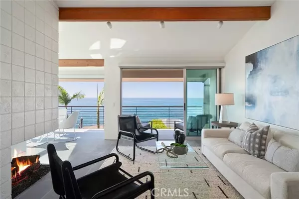 Laguna Beach, CA 92651,138 Sunset Terrace