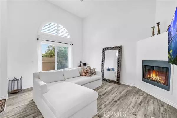 Costa Mesa, CA 92627,1940 Maple Avenue #115