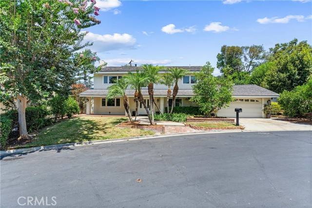 11391 Arroyo Avenue, North Tustin, CA 92705