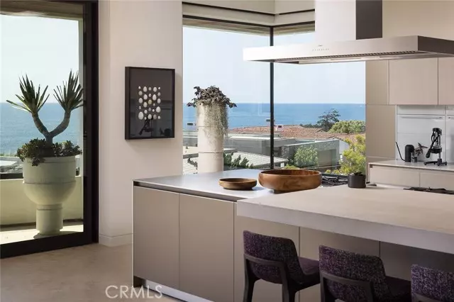 San Clemente, CA 92672,252 Avenida Vista Del Oceano