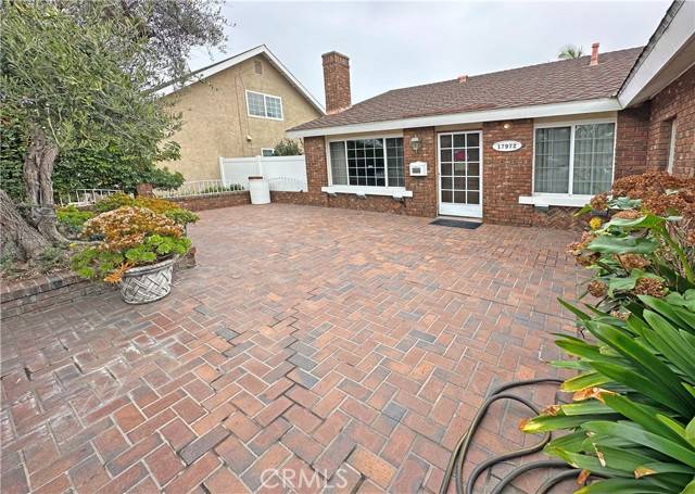 17972 Los Vasos Street, Fountain Valley, CA 92708