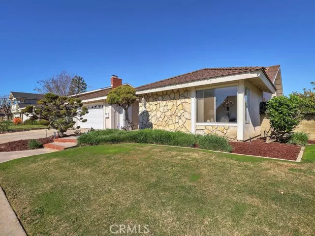 9575 Shamrock Avenue, Fountain Valley, CA 92708