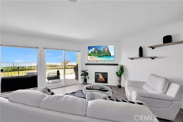 Dana Point, CA 92624,25852 Dana #35