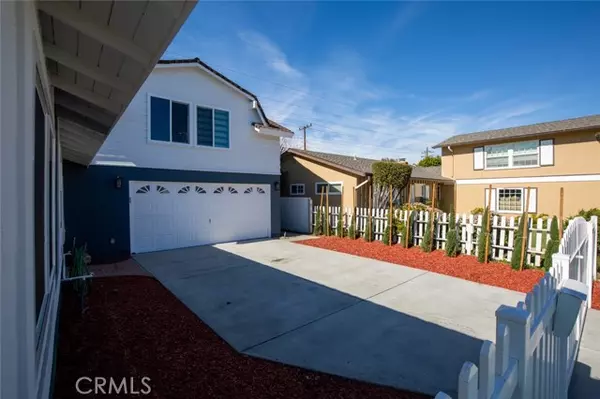 Fountain Valley, CA 92708,17361 Santa Lucia Street