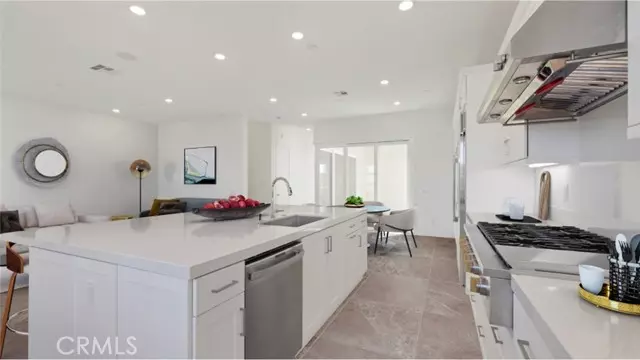 27125 Skyland Way, Valencia, CA 91381