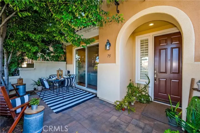 75 Via Vicini, Rancho Santa Margarita, CA 92688