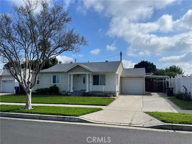 Encino, CA 91316,5866 Zelzah Avenue