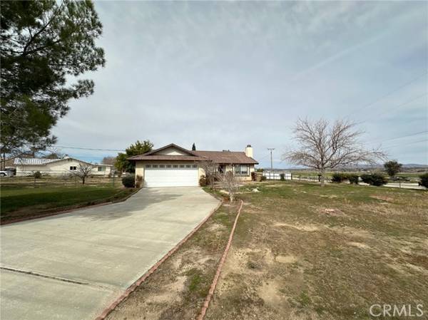 9002 Glendale Avenue, Hesperia, CA 92345